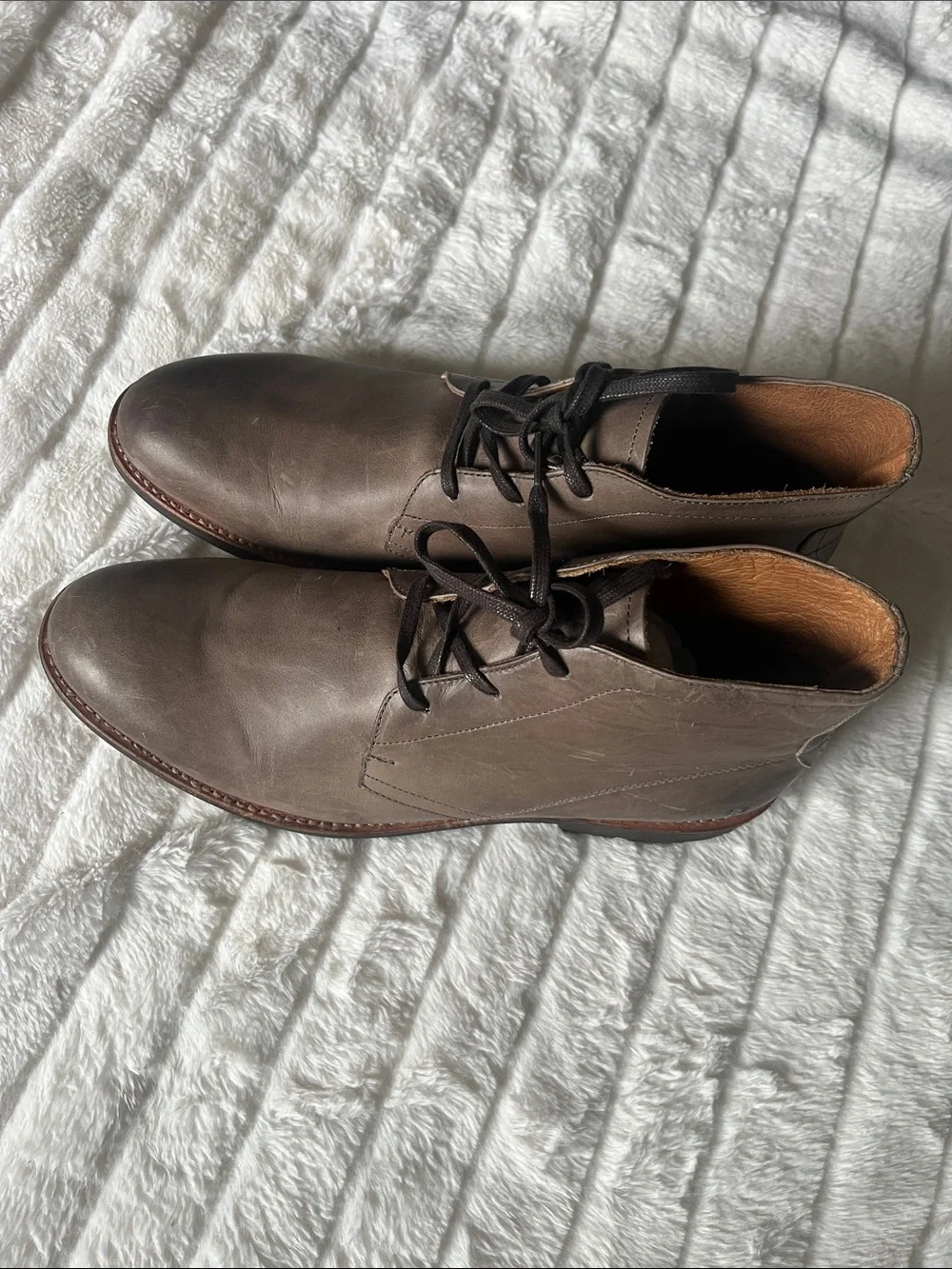 Frye Bowery Chukka Boot